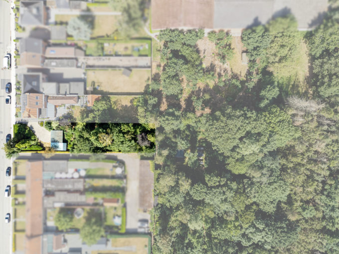 Prachtig perceel bouwgrond te koop nabij het centrum van Sint-Laureins