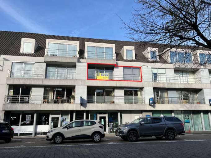 Centraal Gelegen Appartement Met 2 Slaapkamers En Garage
